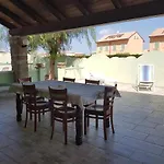Appartamento Le Castella Apartmán *