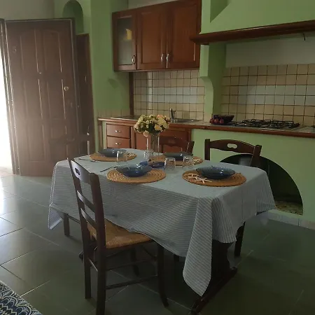 Appartamento Le Castella شقة *