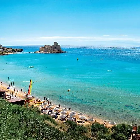 Appartamento Le Castella * لا كاستيلا